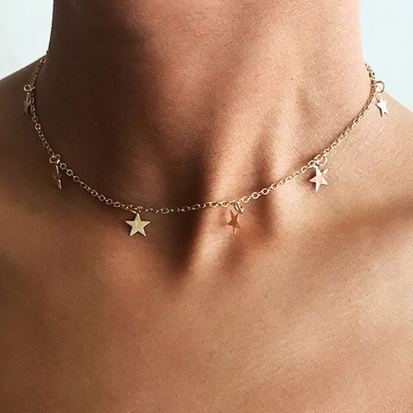 Jewelry - ONE LEFT✨NEW Gold Dainty Star Choker